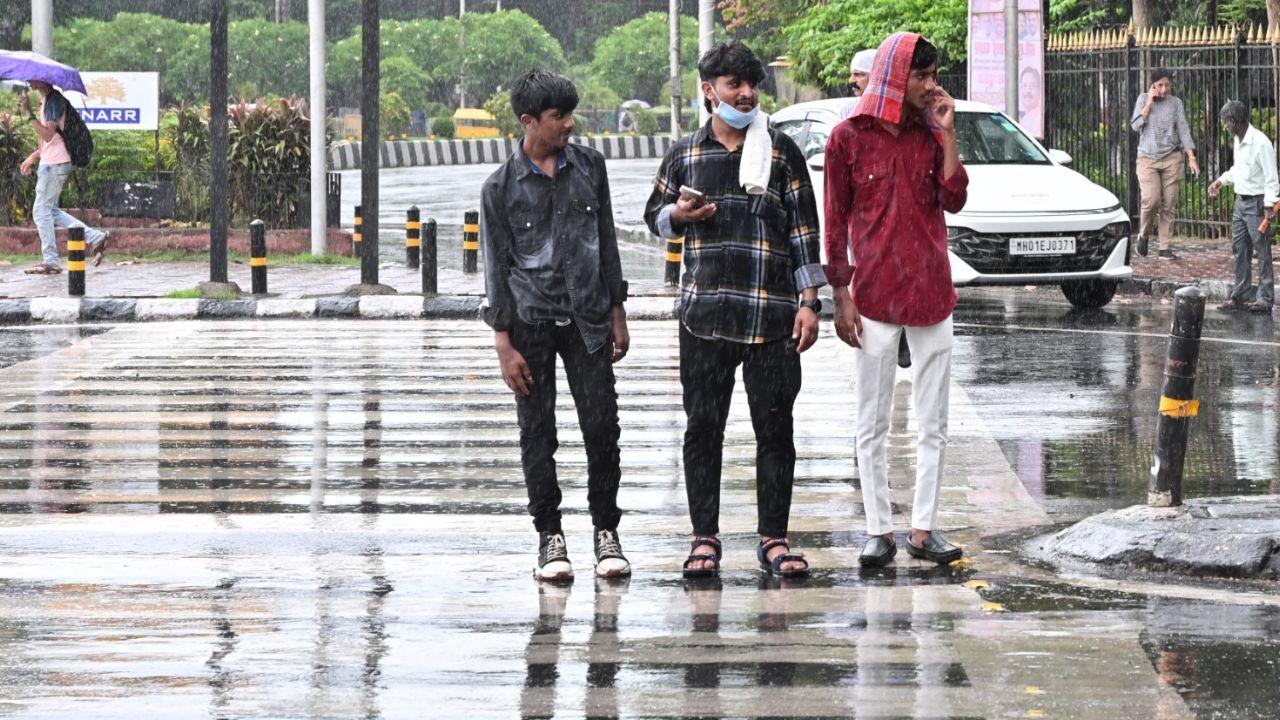 Southwest monsoon has advanced over parts of the central Arabian Sea, south Maharashtra, Telangana, south Chhattisgarh, south Odisha, and coastal Andhra Pradesh.