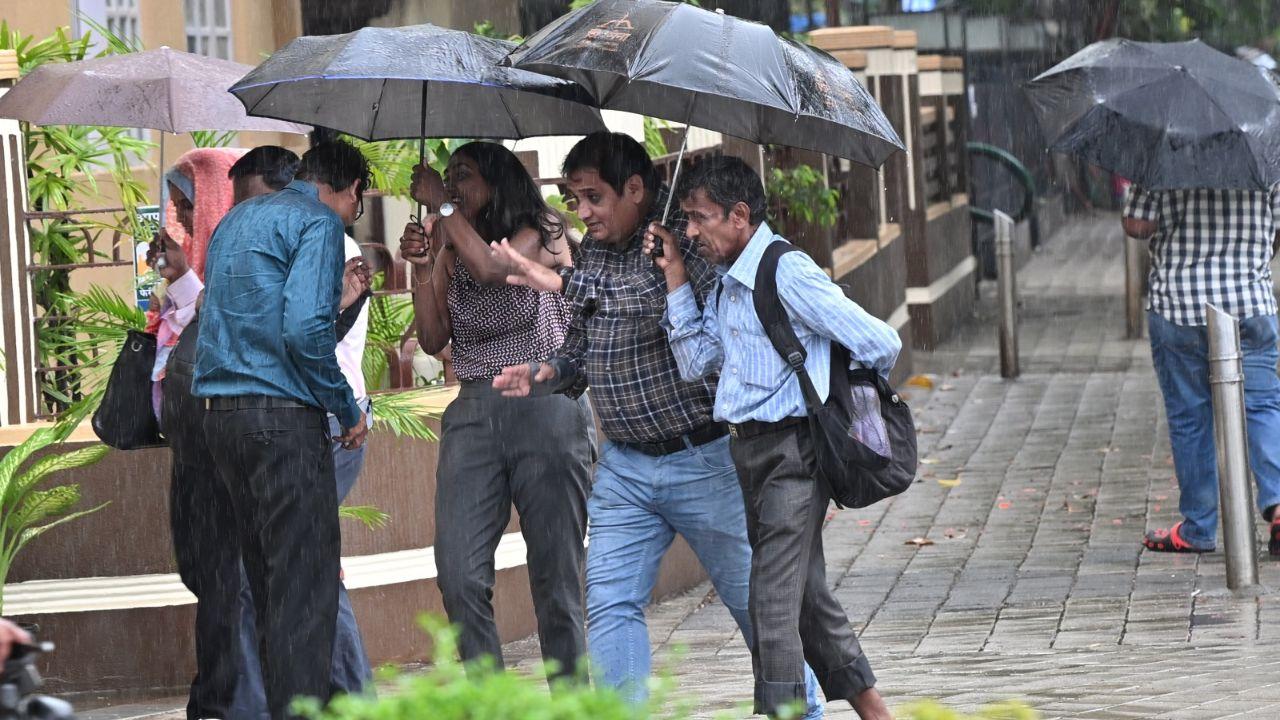 IMD declares the onset of southwest monsoon over Mumbai on June 9, earlier than the usual date of June 11.