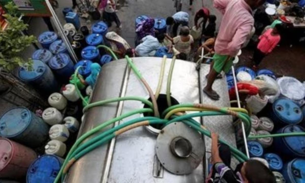 Mumbai LIVE: Water situation grim in Marathwada