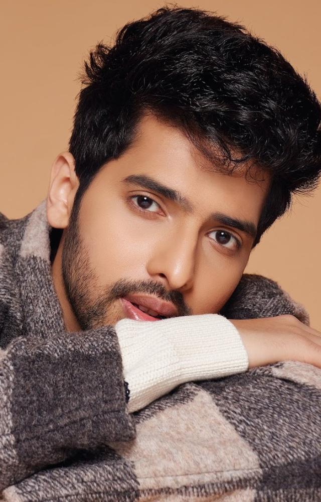 The extremely talented Armaan Malik has reached global heights with his song ‘You’. Over the years he has been consistent and delivered some of the best tracks.