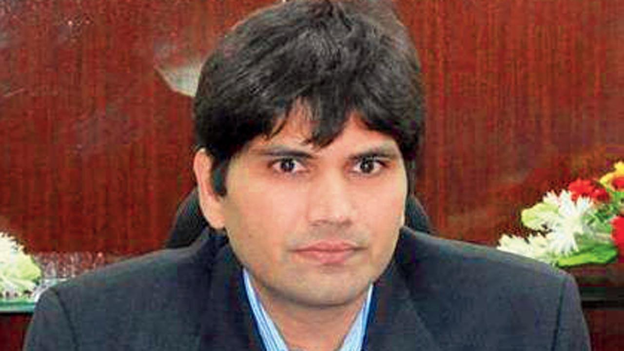 Abhijit Bangar, additional municipal commissioner
