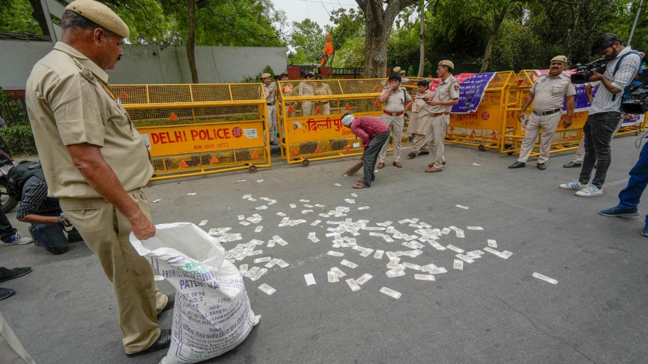 The students outfits also demanded the resignation of the Union Education Minister Dharmender Pradhan over the alleged corruption in the exams.