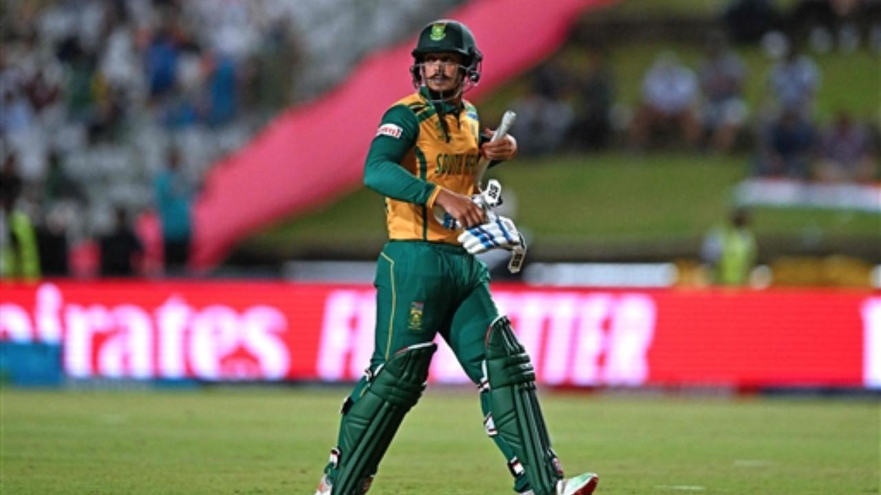 While chasing the target of 57 runs, star South African opening batsman Quinton de Kock departed early on just five runs. His knock ended in eight balls which included 1 four