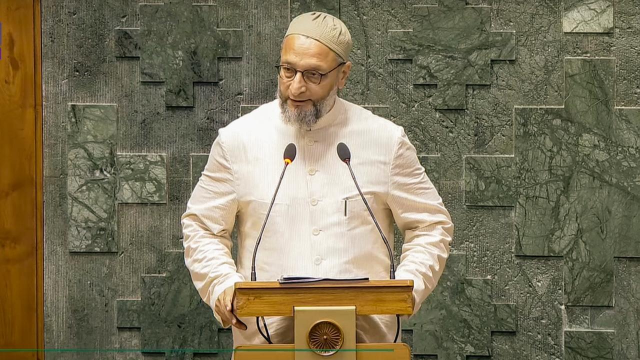 Owaisi, who has been elected from the Hyderabad seat for his fifth term, took oath in Urdu. He also recited a prayer before taking the oath. He concluded his oath with slogans-- 