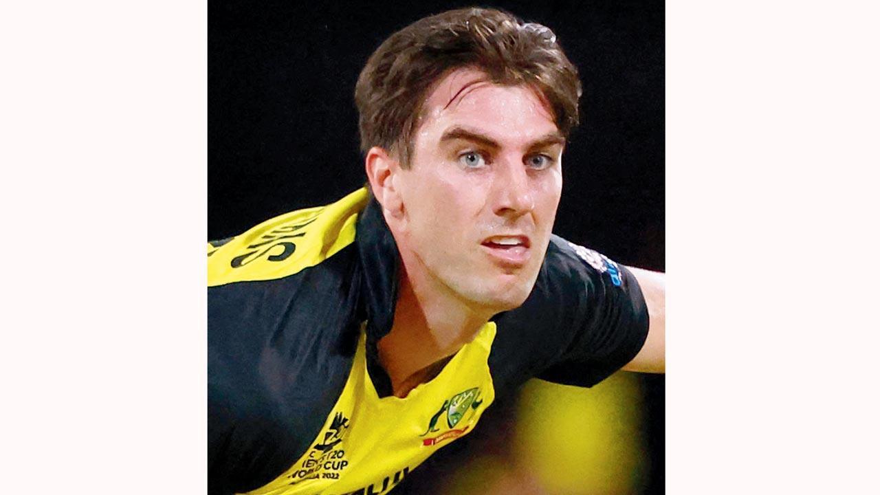 Pat loses luggage; Maxi, Starc endure flight delays