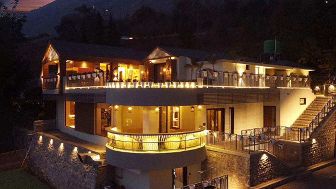 Whispering Pines: A Luxurious Homestay in Bhimtal