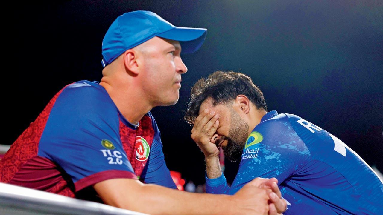 'That’s no pitch for a semi-final': Trott
