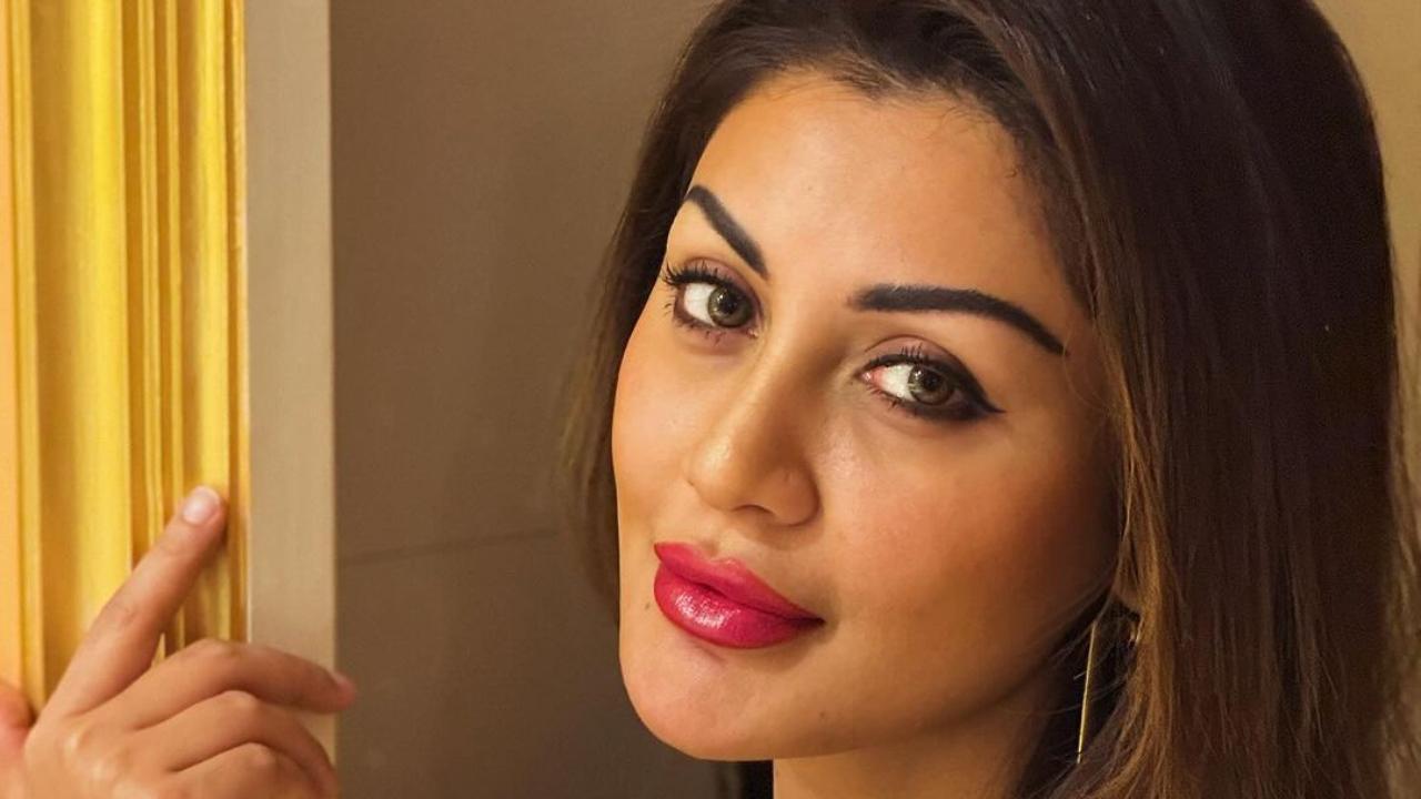 Rimi Sen takes fraud case fight to Bombay High Court over Rs 4.14 crore loss