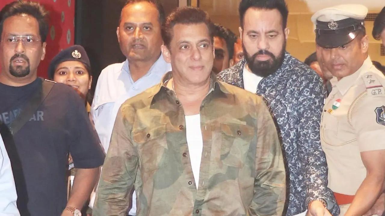 WATCH: Anant Ambani pays a visit to Salman Khan's house to personally hand over wedding invitation