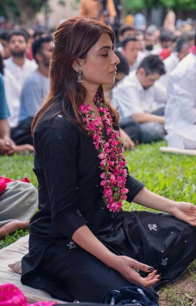 Inside Samantha Ruth Prabhu`s meditation session