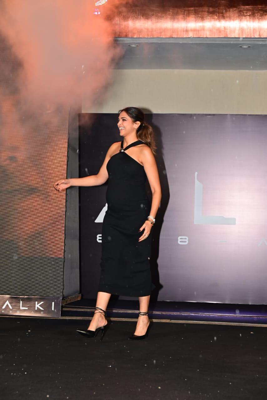 Deepika Padukone wore a stunning black body-con dress at the event