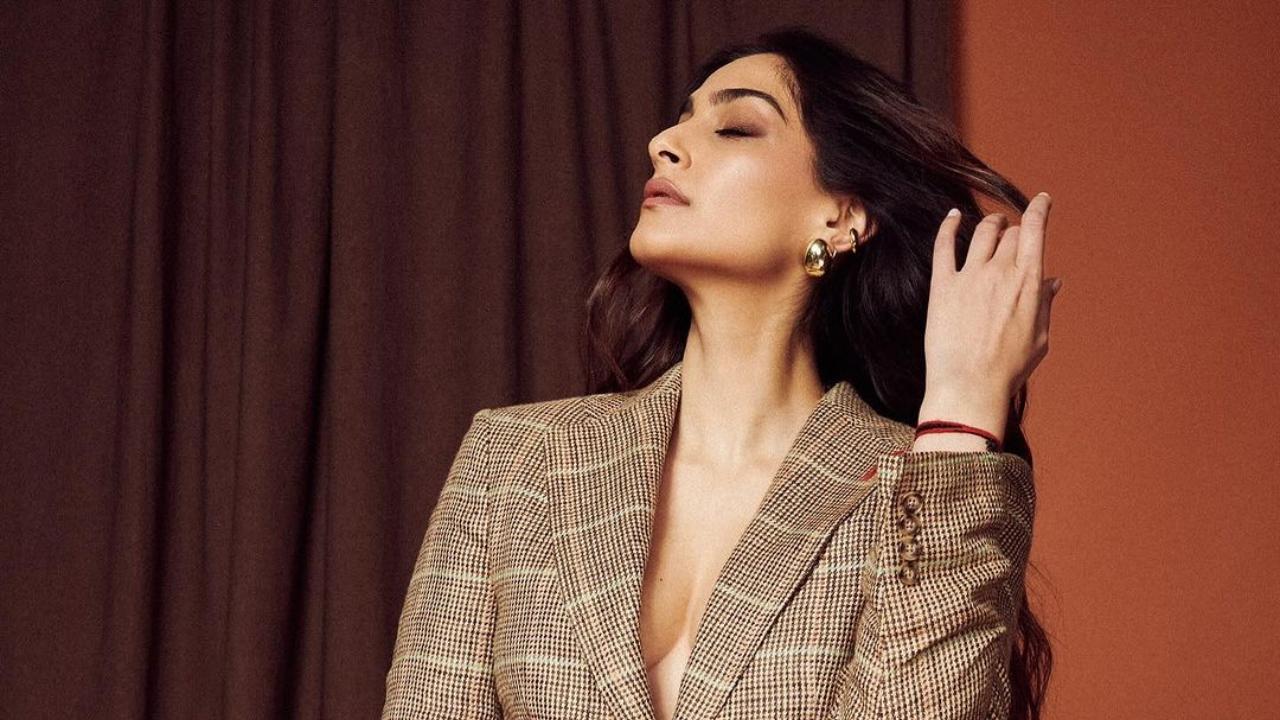 When Sonam Kapoor called herself an 'icon' in her twenties