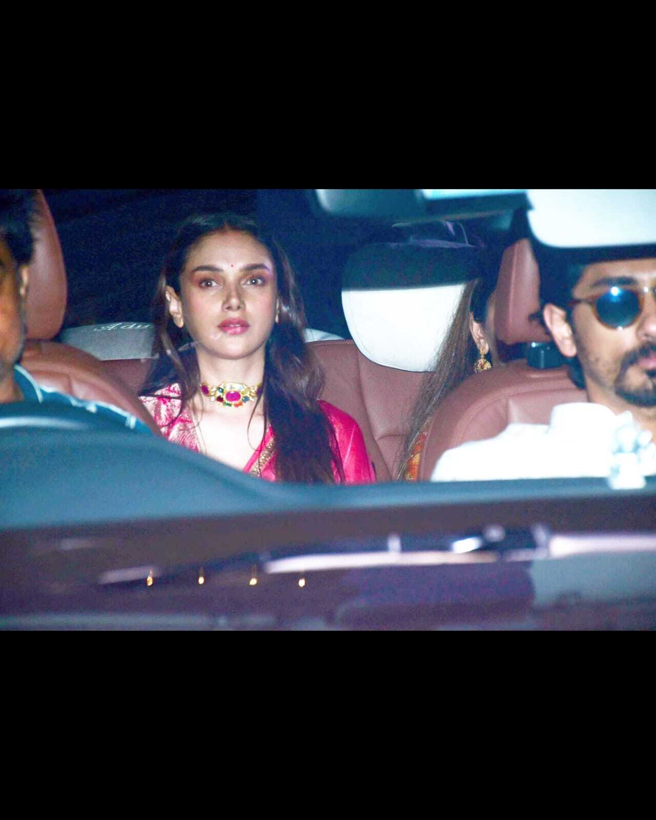 Among the early arrivals at the restaurant were Aditi Rao Hydari ('Bibbojaan'), Sonakshi's 'Heeramandi' co-star. 