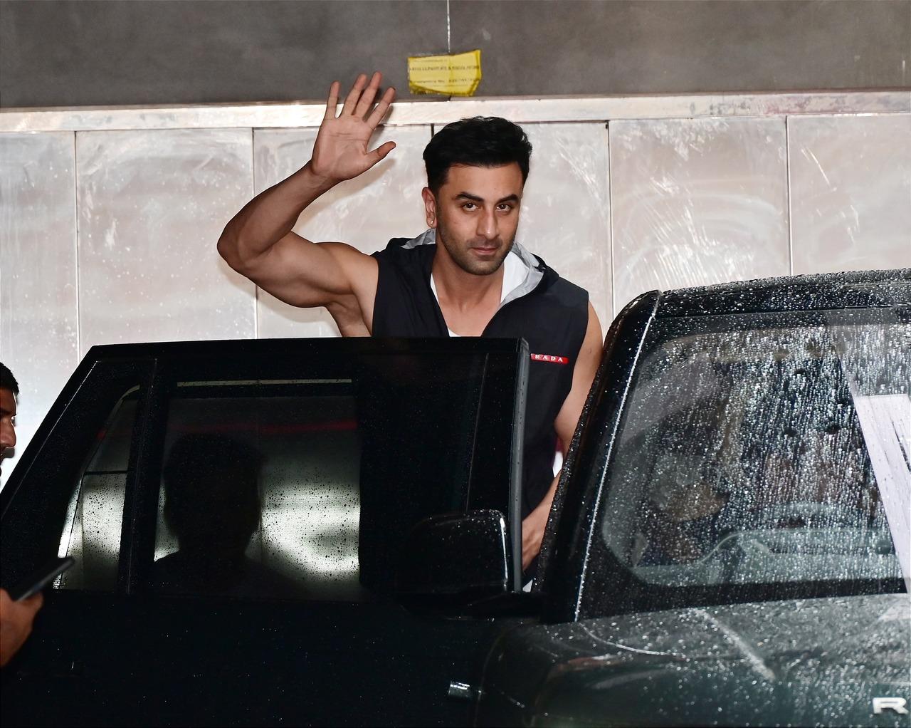 Ranbir Kapoor was spotted in his gym attire. Seems like the actor continues to prep for his upcoming projects like 'Ramayan' and 'Animal Park'. 