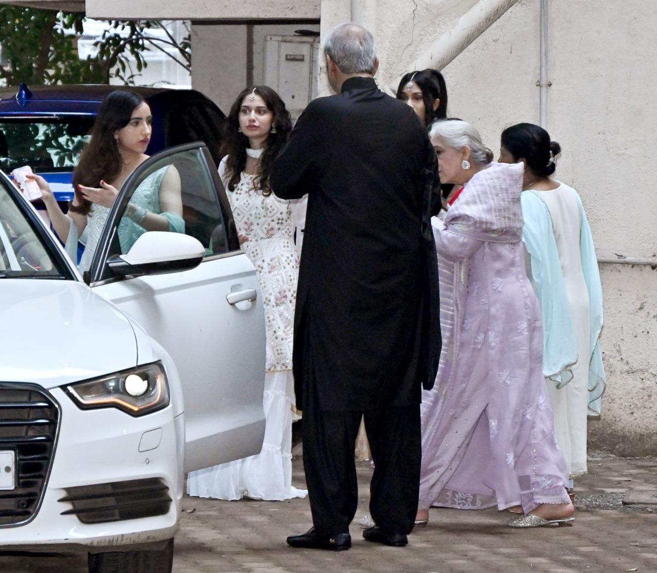 Aamir Khan's family get ready to celebrate the superstar's mother's 90th birthday