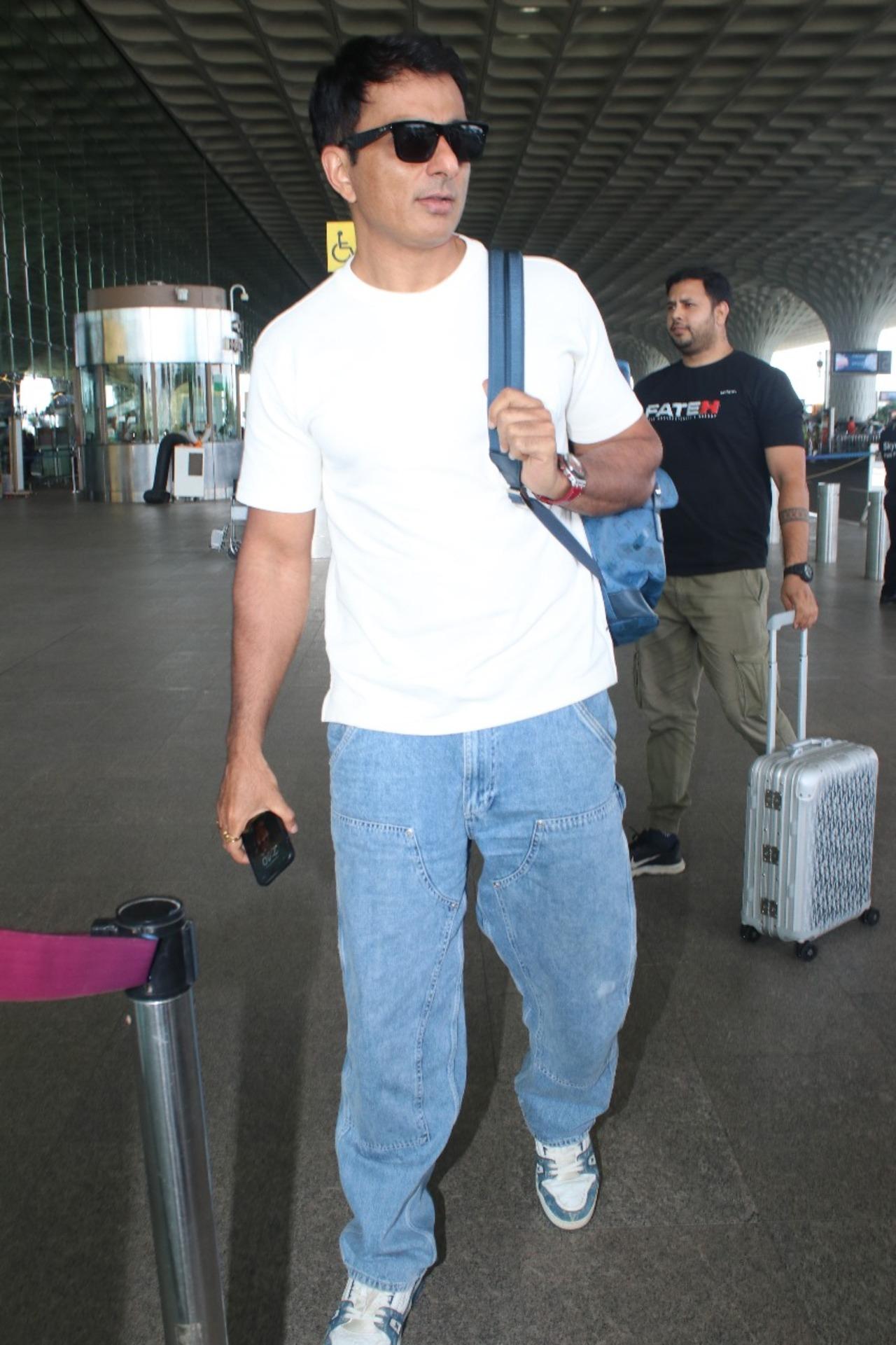 Sonu Sood at the airport