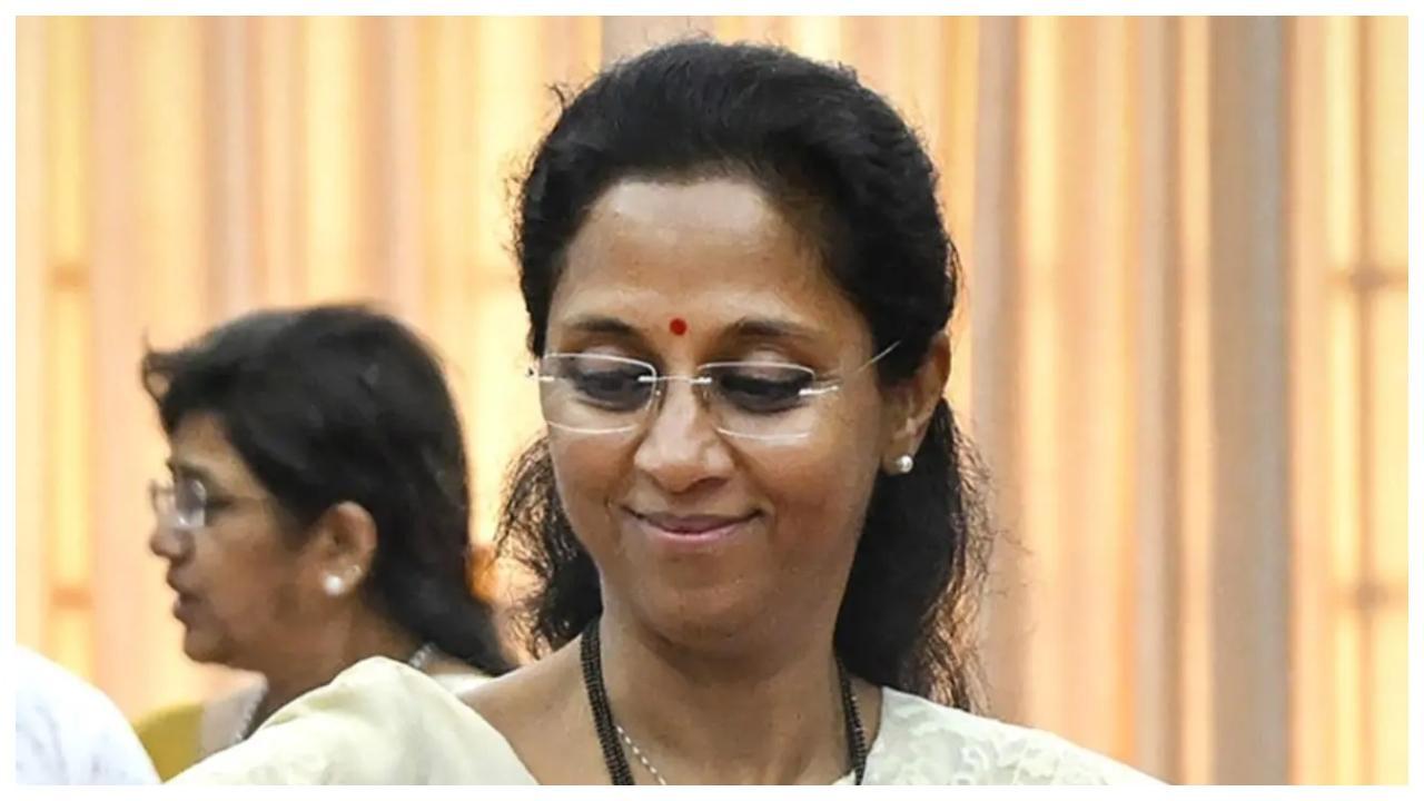  After Baramati win, Supriya Sule seeks blessings of Ajit Pawar's mother