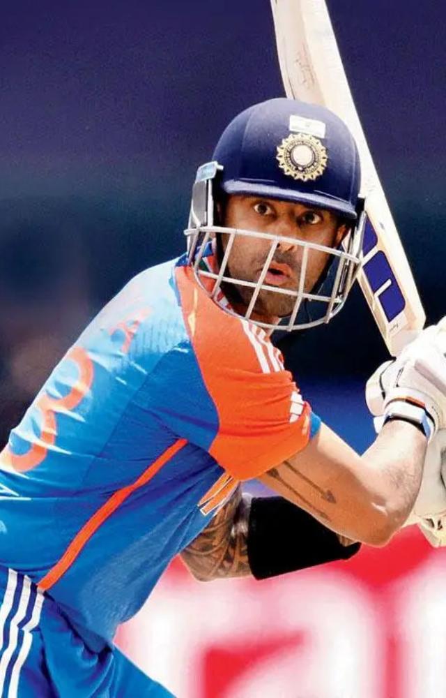 After struggling in the previous matches, Suryakumar Yadav has regained his form. He has 118 runs under his belt and is the second-top run-scorer for the side