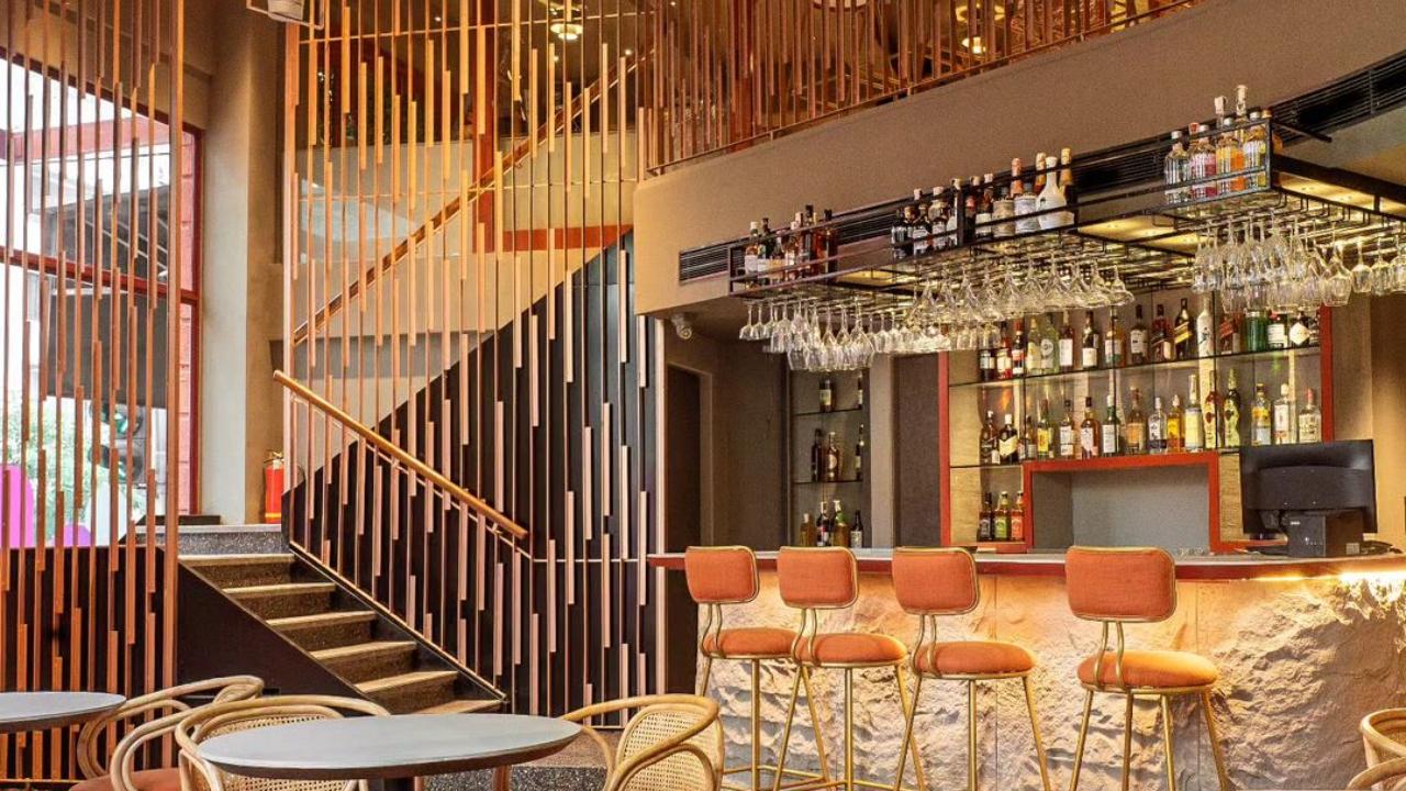 Poco Loco
Poco Loco offers a unique match viewing experience with a blend of Spanish and Mexican cuisine, complemented with a vibrant and lively atmosphere.
Where: Khar West