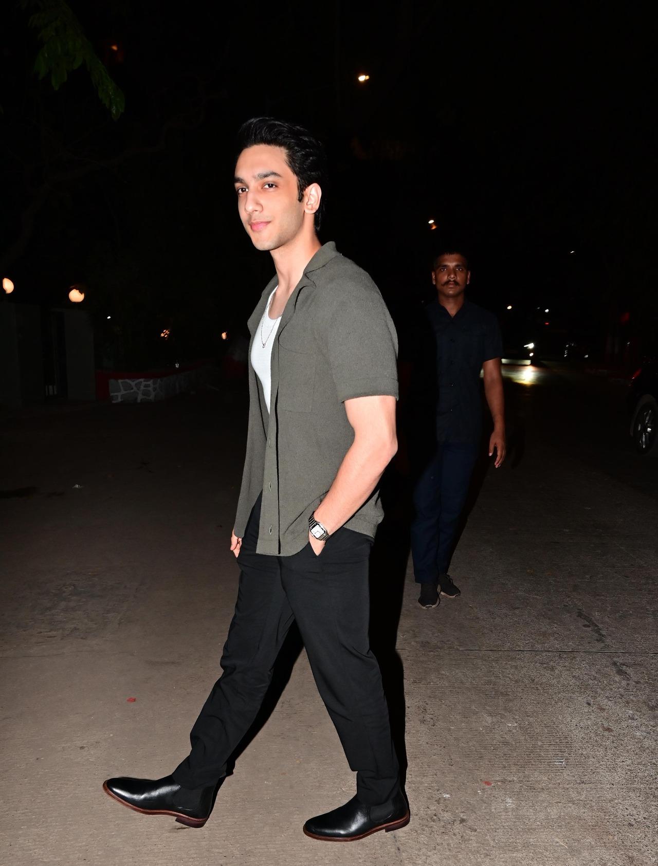 'The Archies' star Vedant Raina also made a stylish entry to the party
