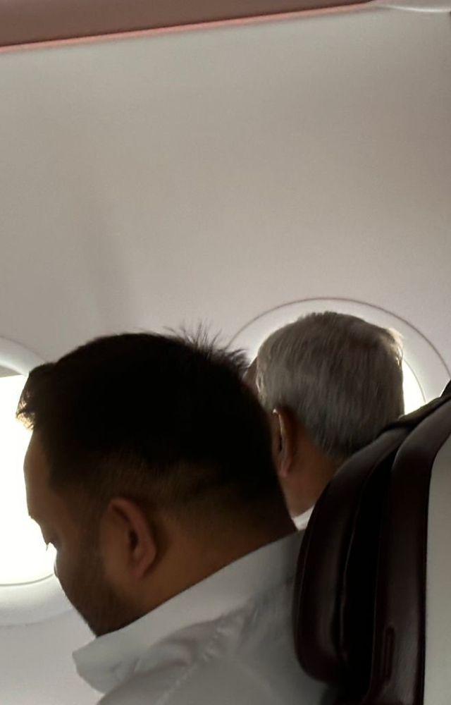 Tejashwi, Nitish Kumar share flight