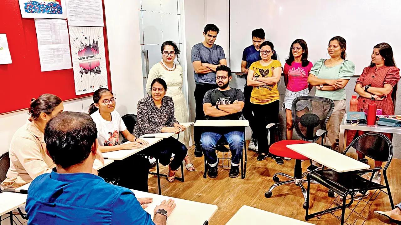 If you aim to take a trip to Paris, or make a career in France, pay a visit to the open house at the Alliance Française de Bombay. The advacnced learning centre provides diverse opportunities and fun ways to learn French. Time 12 pm onwardsAt Theosophy Hall, near Nirmala Niketan, Marine Lines. Call 08928492437