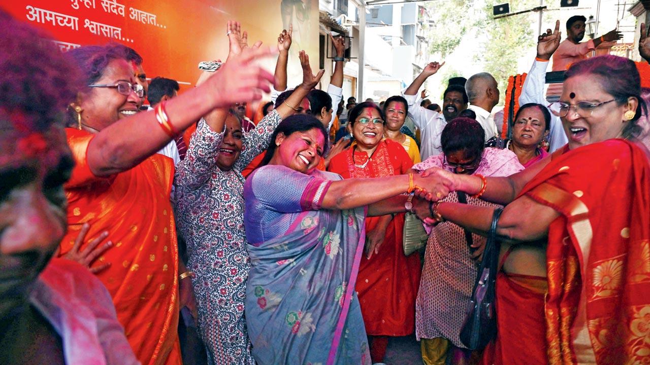Shiv Sena (UBT) party workers celebrate their victory at Shiv Sena Bhavan. Pic/Ashish Raje