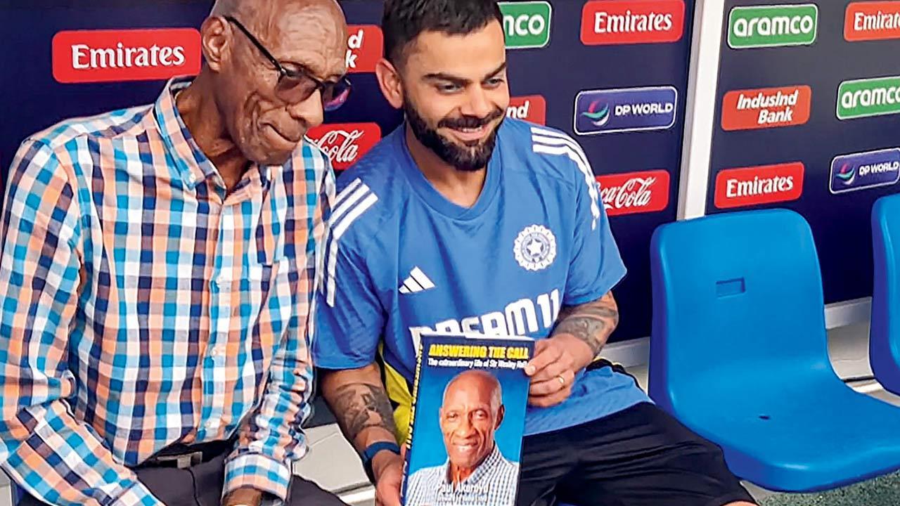 'You are one of the greats': Hall tells Kohli