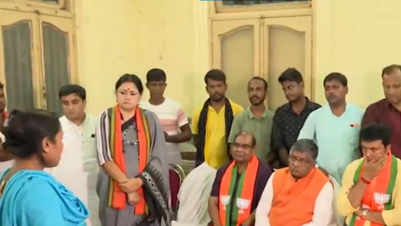 IN PHOTOS: BJP leaders meet post-poll violence victims in West Bengal 