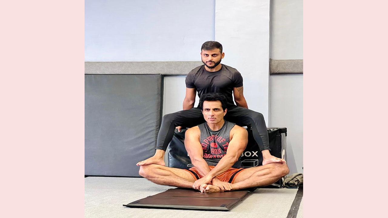 From Football to Yoga: Himanshu Kumar's Inspiring Journey to Becoming a Celebrity Yoga Instructor