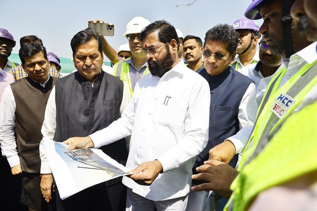 In Photos: Maharashtra CM Shinde after inspects Mumbai Coastal Road project