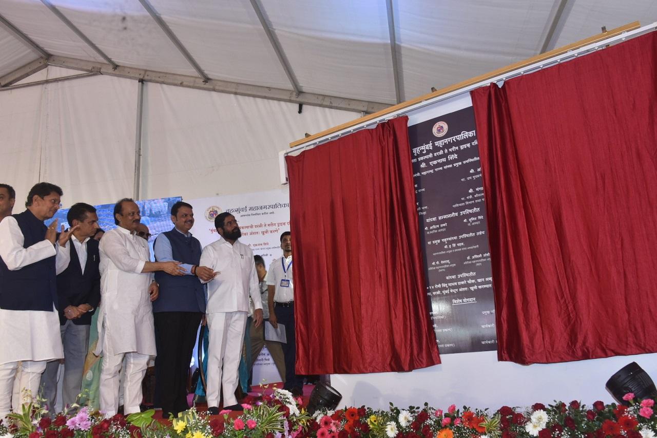 Deputy CMs Devendra Fadnavis and Ajit Pawar and other dignitaries were present when the south-bound corridor of the coastal road was inaugurated on Monday