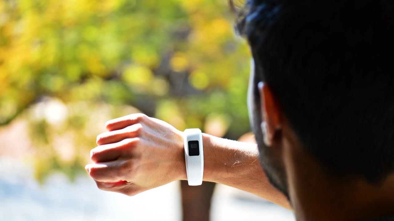 TechnologyWearables like smartwatches, and continuous glucose monitors not only help in updating one's health status but also prompt continued efforts to improve health.