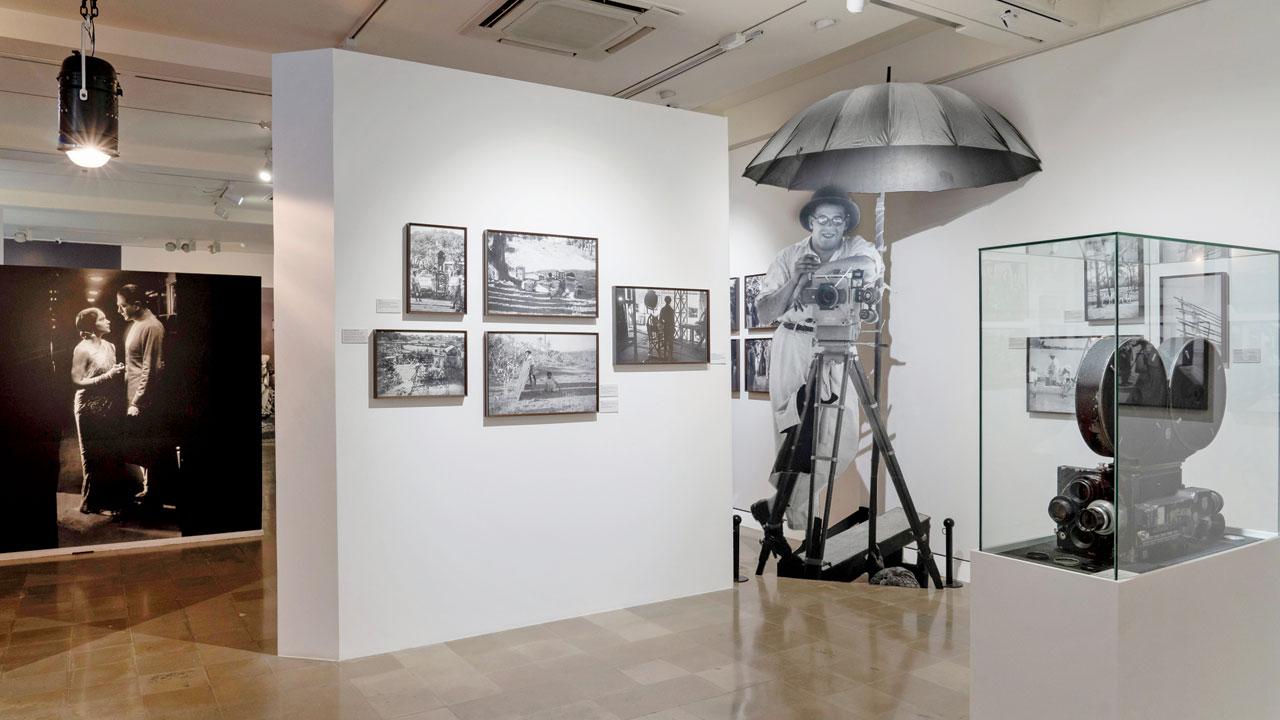 Installation view of ‘A Cinematic Imagination: Josef Wirsching and the Bombay Talkies’. Pics Courtesy/ Chhatrapati Shivaji Maharaj Vastu Sangrahalaya and Jehangir Nicholson Art Foundation, Mumbai