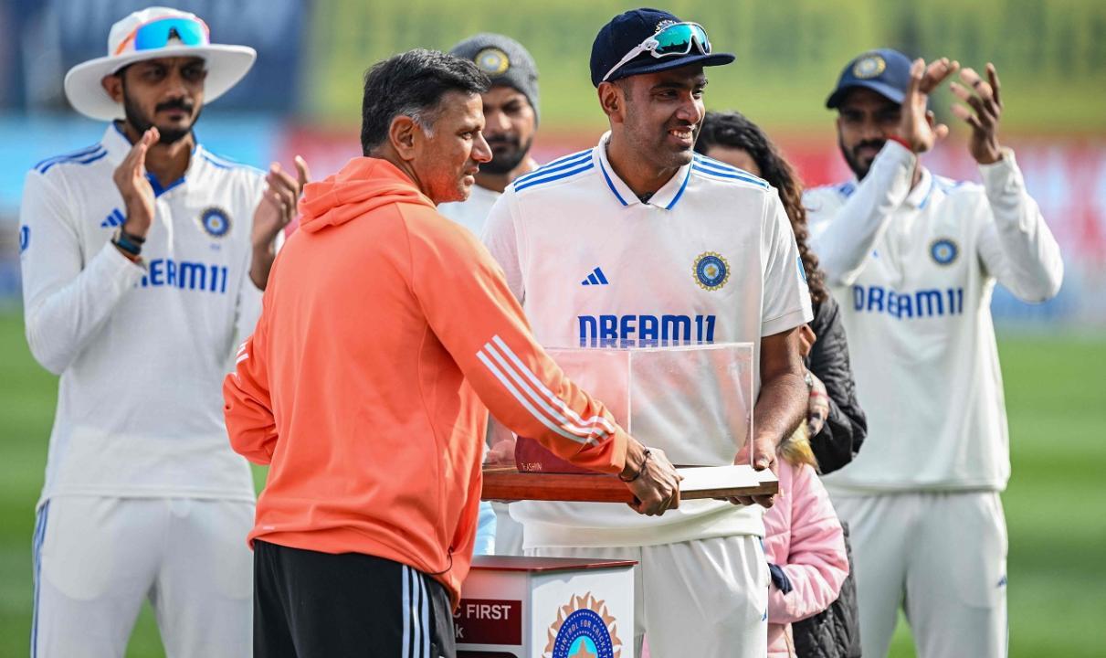 Ravichandran Ashwin felicitated by coach Rahul Dravid for completing 100 Tests