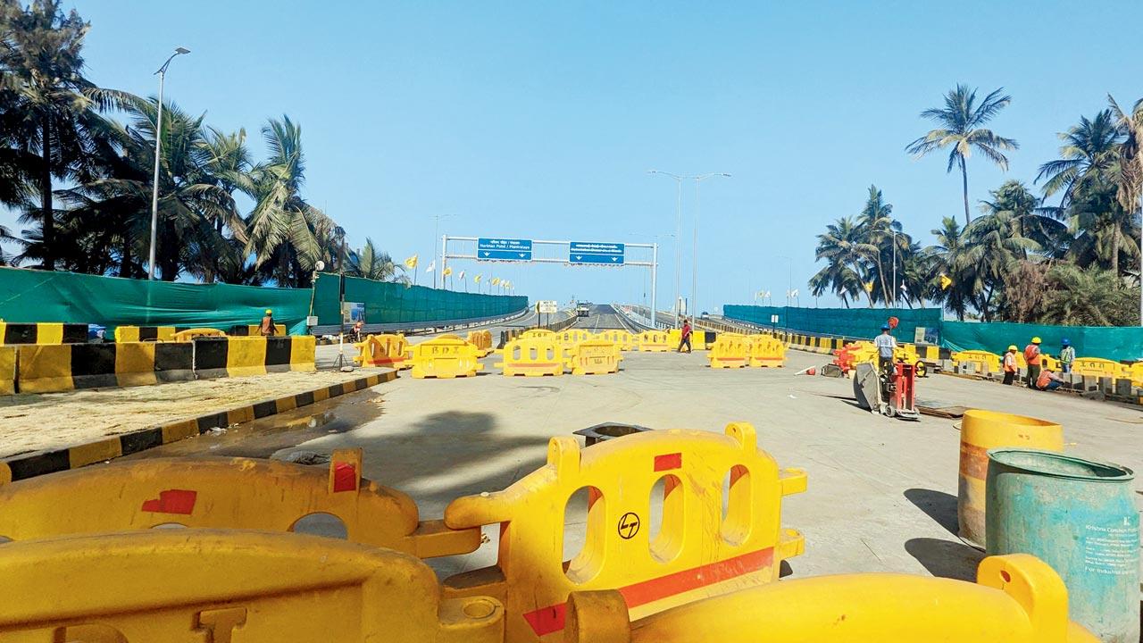 Barricades near Tata Gardens at Breach Candy