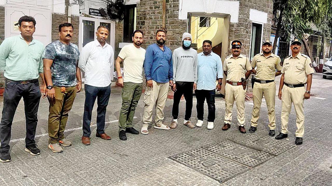 Fugitive Gangster Prasad Pujari back to Mumbai from China