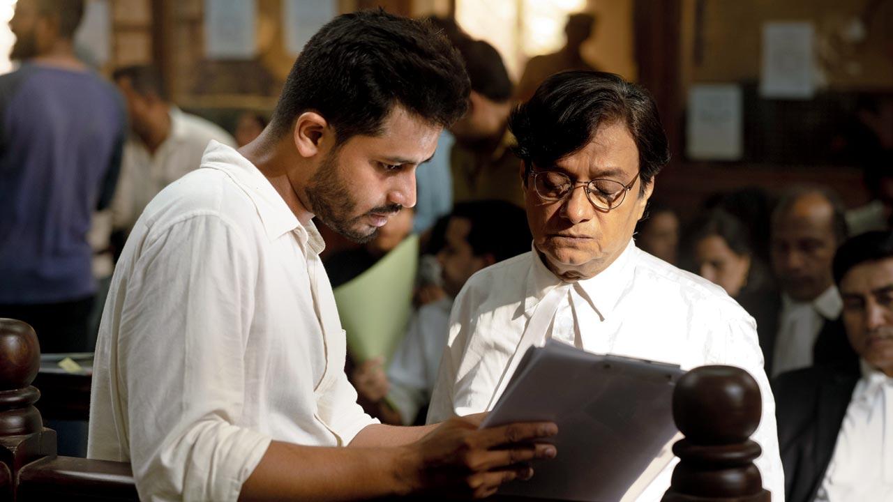 Director Rahul Pandey and Brijendra Kala going over scenes