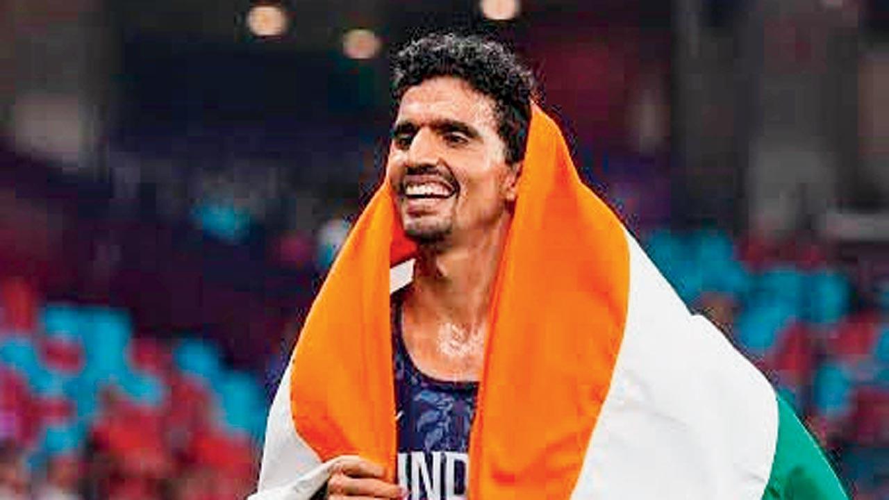 Gulveer shatters 16-year national record in 10000m