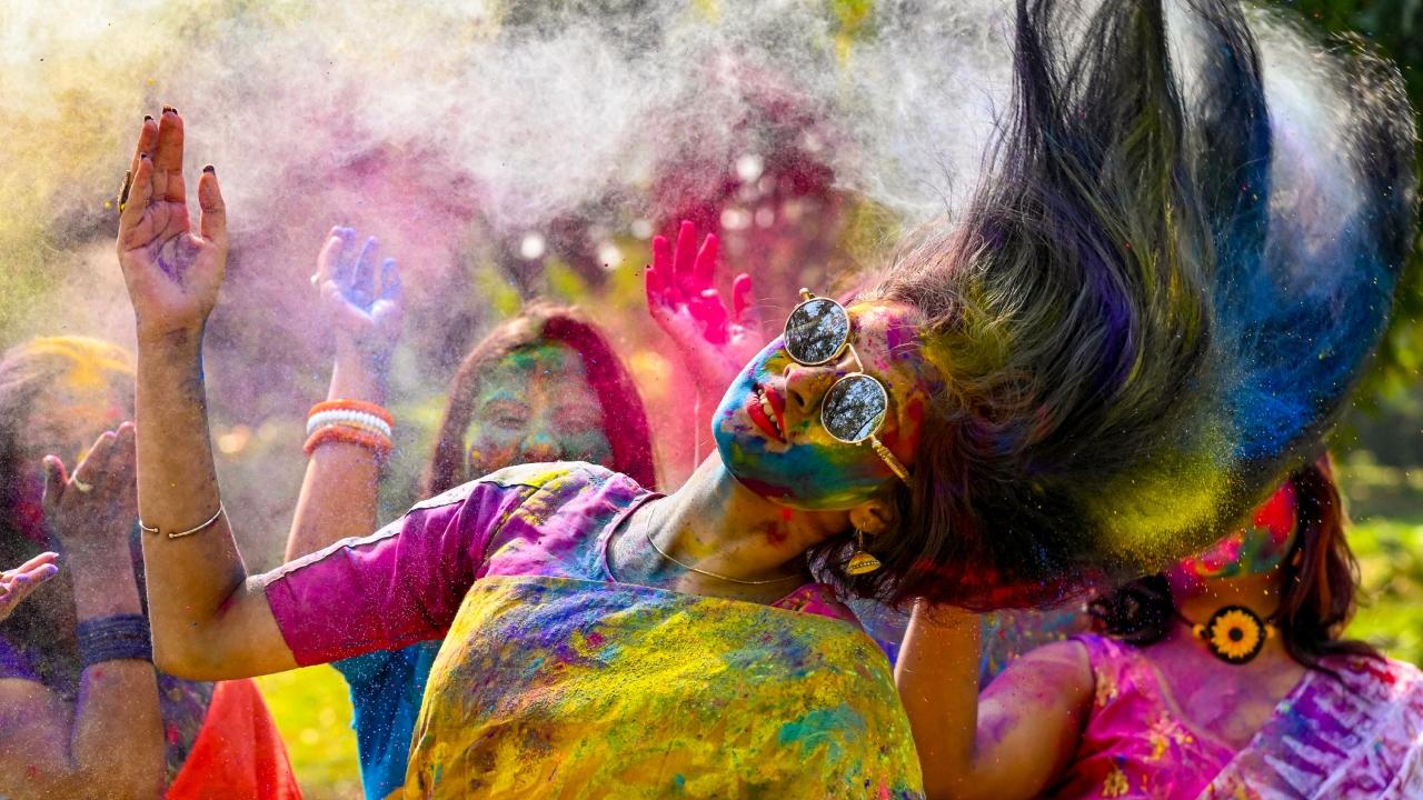 In southern states like Tamil Nadu, Karnataka, and Kerala, Holi is observed with its own regional variations and customs