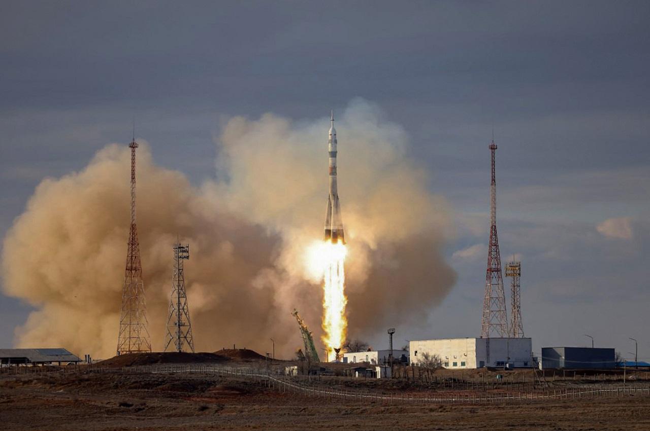 The spacecraft carrying NASA astronaut Tracy Dyson, Russian Oleg Novitsky and Marina Vasilevskaya of Belarus launched smoothly from the Russian-leased Baikonur launch facility in Kazakhstan