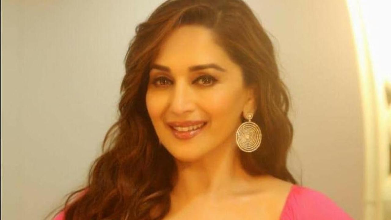 Dance Deewane: Madhuri Dixit treats contestant with ladoos