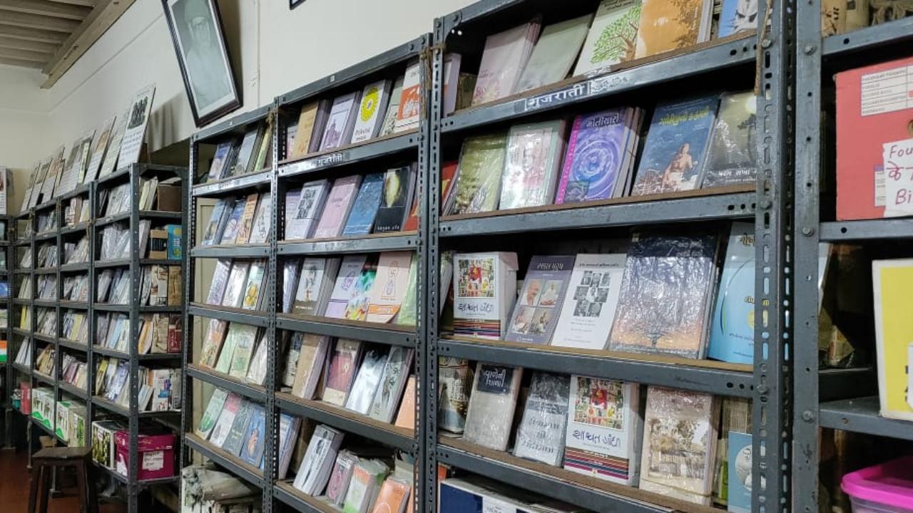 In the week leading up to the 76th death anniversary of Mahatma Gandhi on January 30, apart from its bookshop Gandhi Book Centre, they also put up a stall at Flora Fountain. Together, they earned Rs 2.25 lakh in just six days from selling books on him across the two locations. According to the Annual Report of the Bombay Sarvodaya Mandal, they sold books worth Rs 22 lakh in 2022 – 23, showcasing the popularity of Gandhi and his teachings.