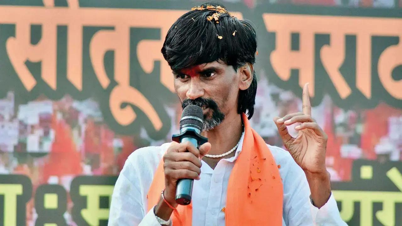 Jarange urges Maratha community to select candidates for Lok Sabha polls soon