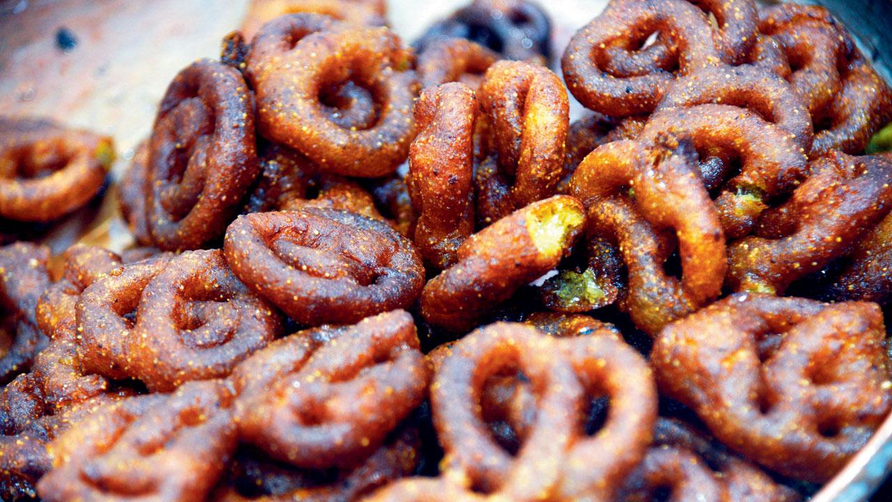 JJ Mawa Jalebi