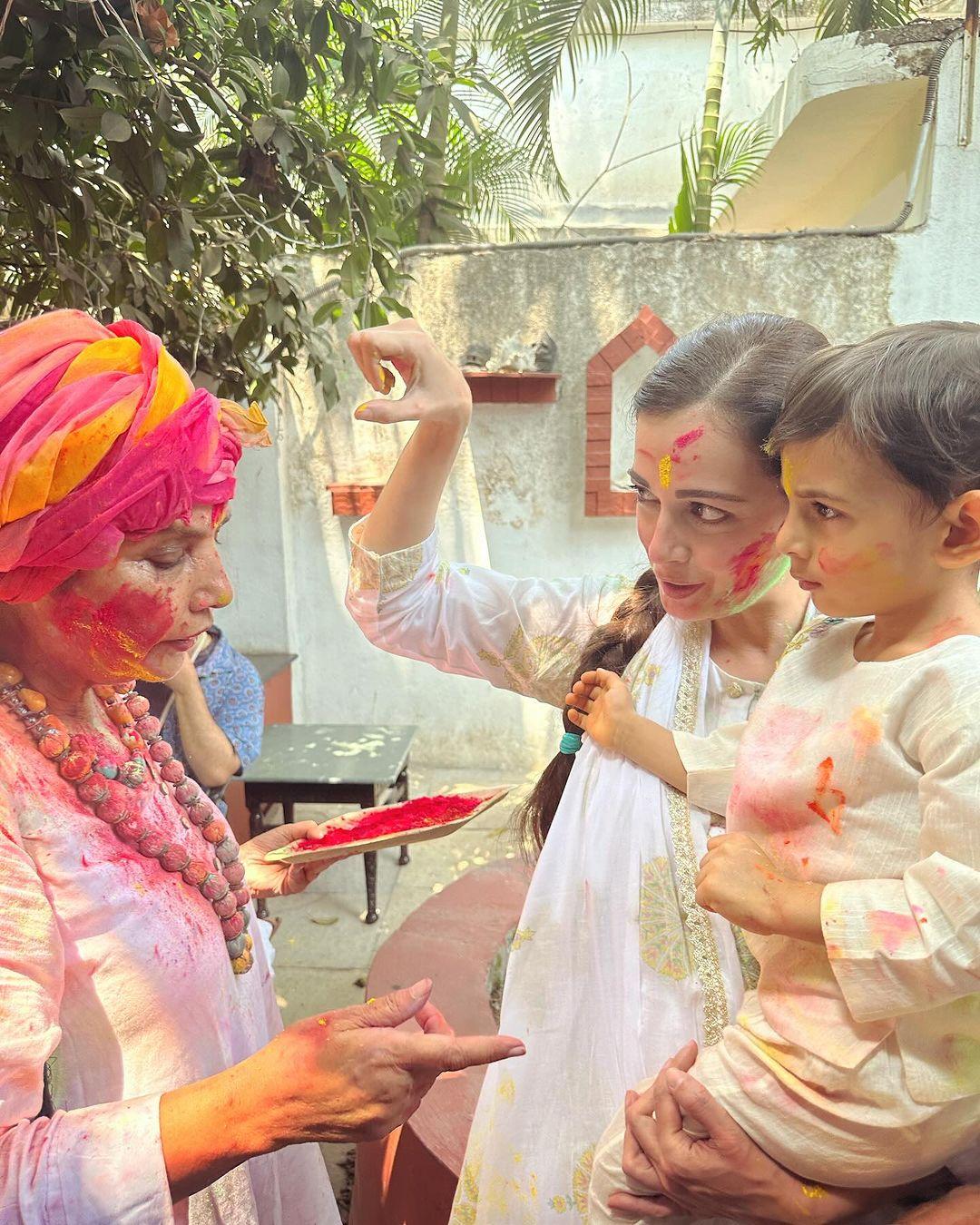 Dia Mirza, who attended the Holi bash hosted at Javed Akhtar and Shabana Azmi's residence, dropped inside pics from the celebration