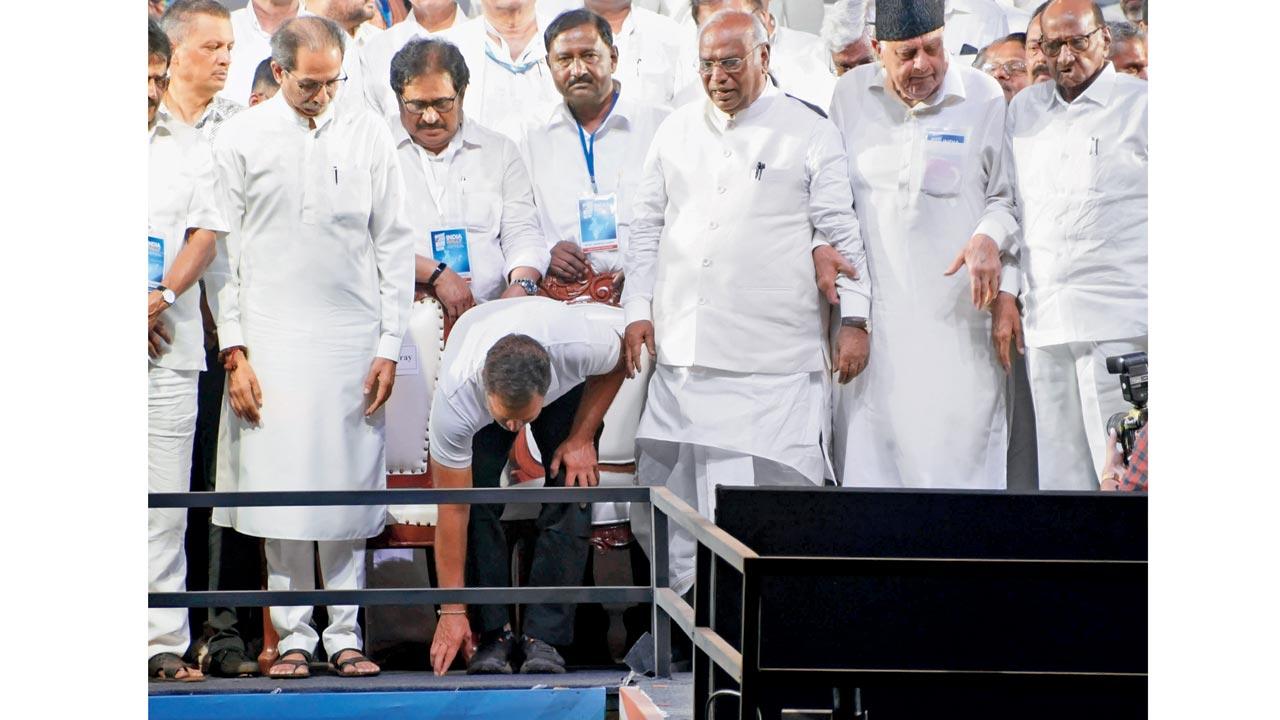 Rahul Gandhi and other leaders at Shivaji Park on Sunday. Pic/Rane Ashish