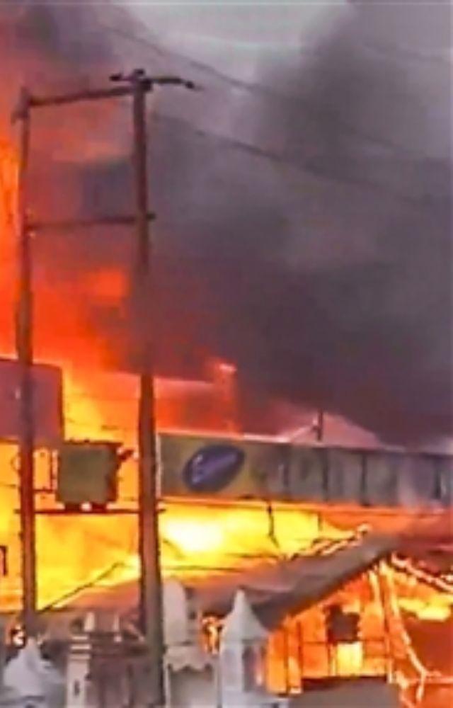 According to the officials from the fire department, the blaze erupted due to a short circuit.