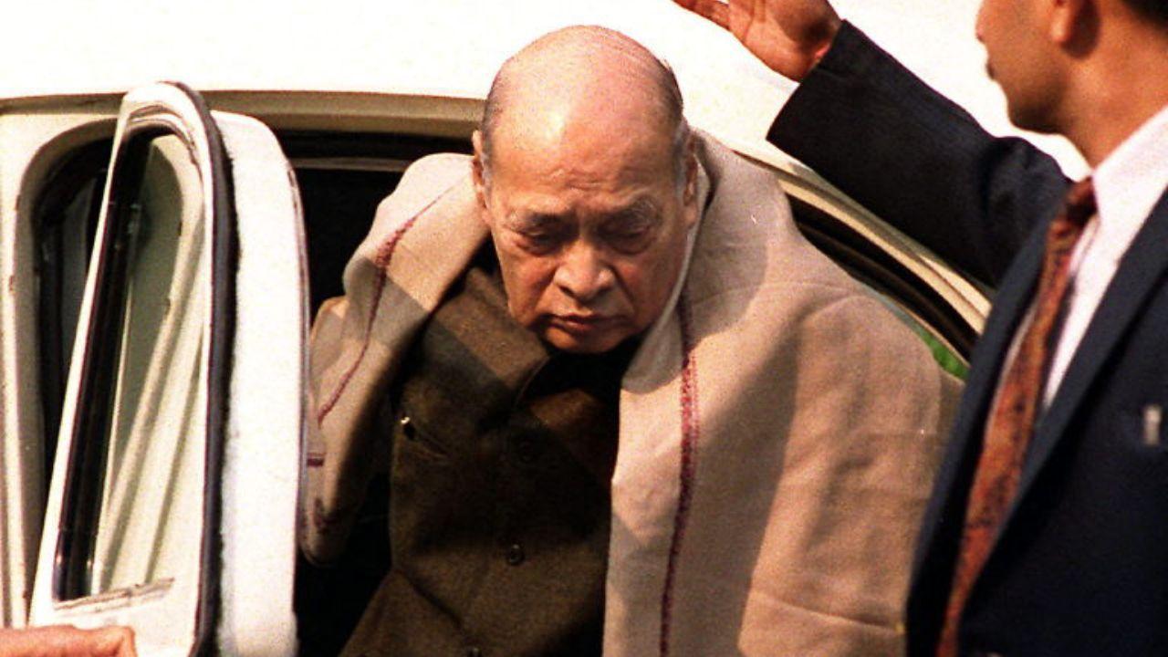 P. V. Narasimha Rao (21 June 1991 to 16 May 1996, 4 years): India got its first PM from South India when P. V. Narasimha Rao swore to serve the country.  He is known for introducing several liberal reforms into the Indian economy. 