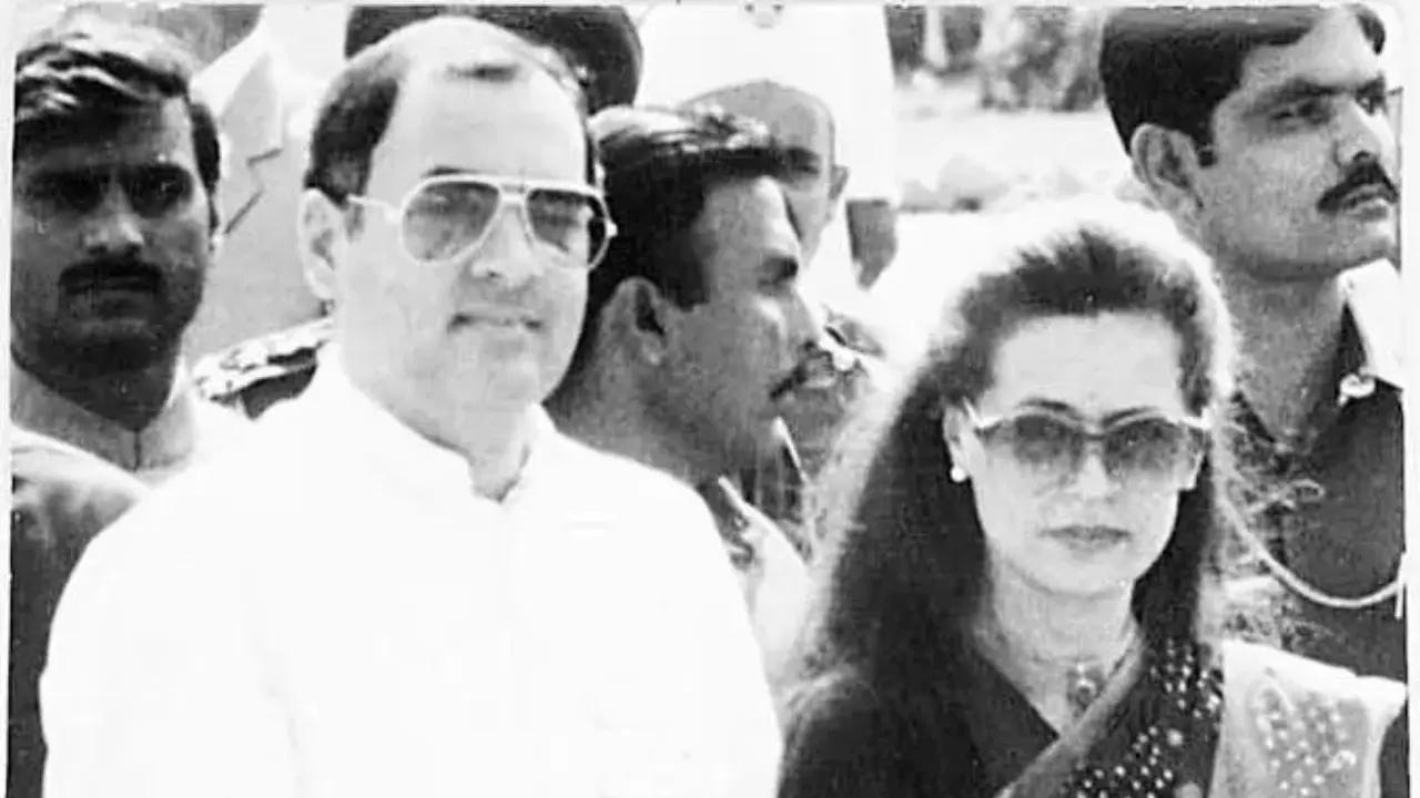 Rajiv Gandhi (31 October 1984 to 2 December 1989, 5 years): He is known to be the youngest PM of India. Gandhi was sworn in at the age of 40.  